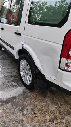 لاند روفر LR4